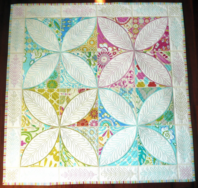 CCQ0428_Quarter%20Cathedral%20quilt%20_combined_with_CCQ502_Sashing_600_1.jpg
