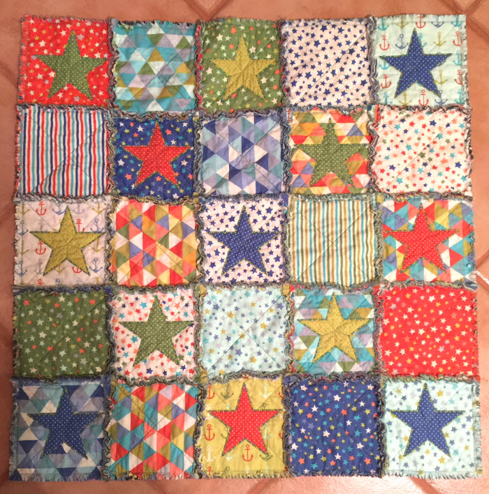 ccq5011_stars_rag_quilt_project_700_1.jpg
