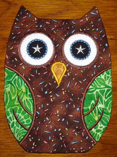 q0379_owl_mugrug_03_brown.jpg
