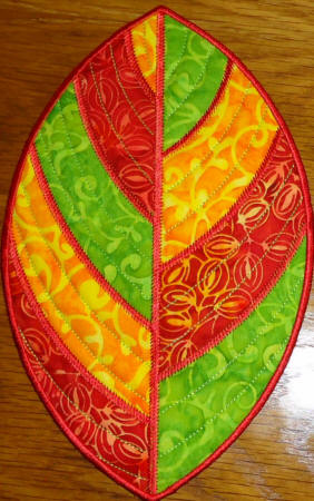 q0386_leaf_mug_rug_150x240_cs1.jpg