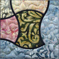 q0417_applecore_corner_square1.jpg