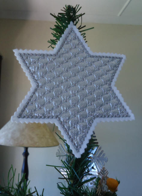 q0440_star_ornament.jpg