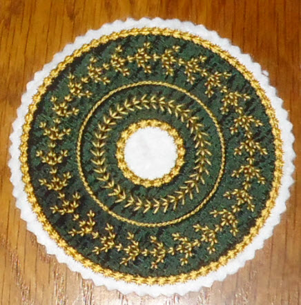 q0441_trreskirt_coaster.jpg
