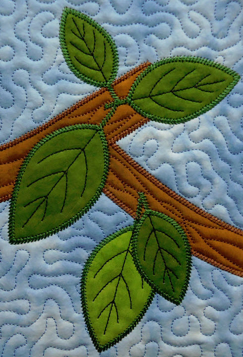 q0478_applique_leaves_added_to_another_sets_panel.jpg