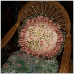 BFC1339 Jacobean Florals