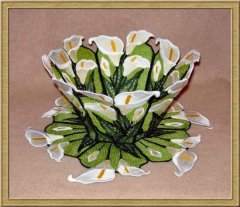BFC0308  Lace Bowl & Doily  Calla Lily
