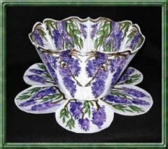 BFC0318   Lace Bowl & Doily  Wisteria