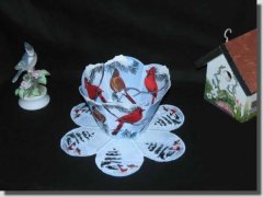 BFC0371 Lace Bowl & Doily Cardinals