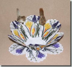 BFC0430 Lace Bowl & Doily - It's Spring