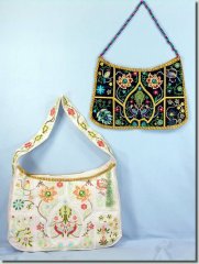 BFC0711 QIH Floral Brocade Handbag