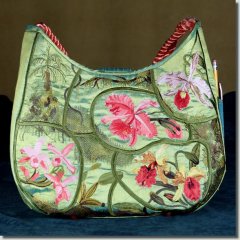 BFC0733 QIH Orchid Jungle Handbag