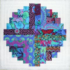 CCQ0594 - QI Curved Log Cabin Square