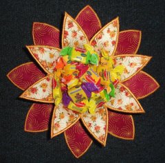 CCQ0303 - Petal Doily and Bowl