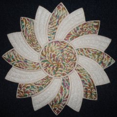 CCQ0483 - 13 inch Spinning Doily