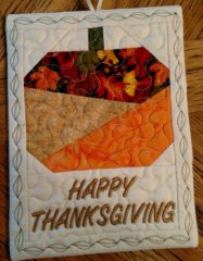 CCQ5043 - Pumpkin Mug Rug - Happy Thanksgiving