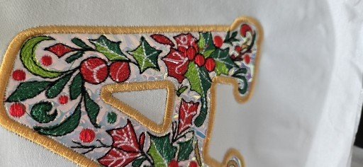 BFC32200 Christmas Applique Alpha A
