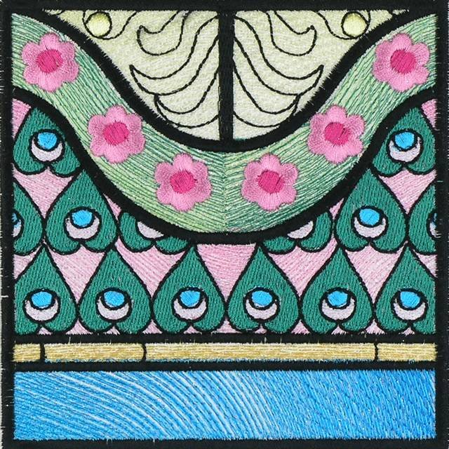 BFC1034 QIH or Regular Stained Glass Peacock w/flowers