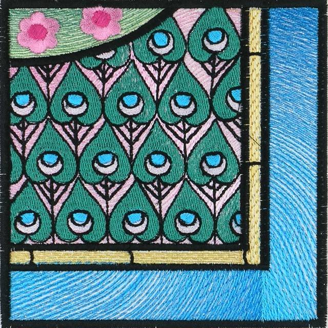 BFC1034 QIH or Regular Stained Glass Peacock w/flowers