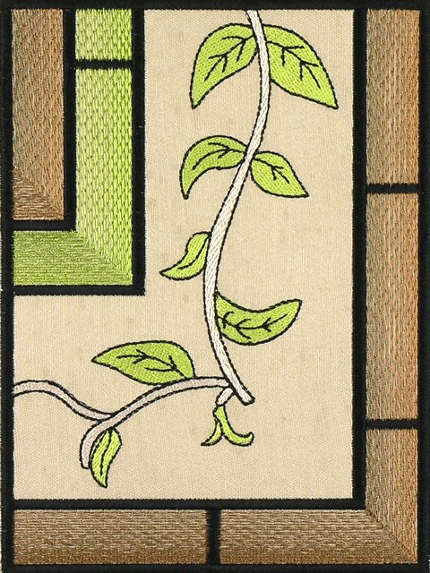 BFC1043 QIH or Reg Stained Glass Cockatoos