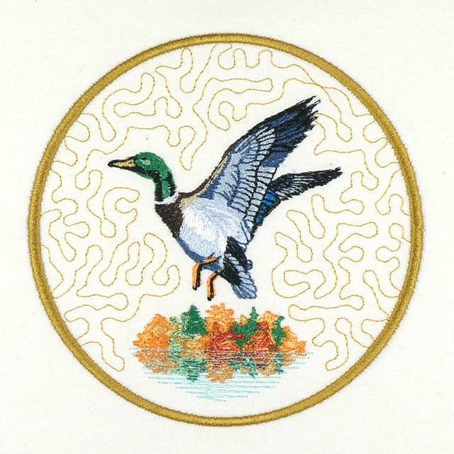 BFC01049 QIH and Reg Stippled Duck Quilt Set