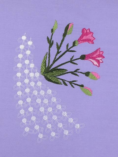 BFC1123 Flowers with Bits of Lace