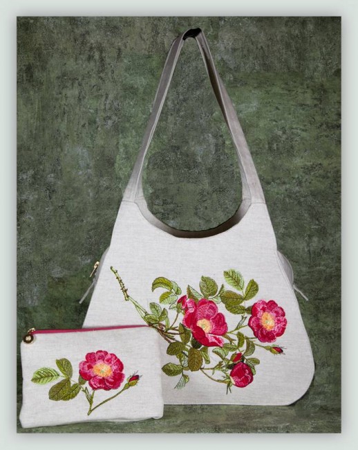 BFC1148 Wild Roses Handbag