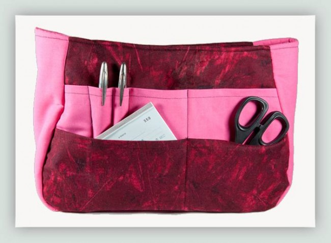 BFC1148 Wild Roses Handbag