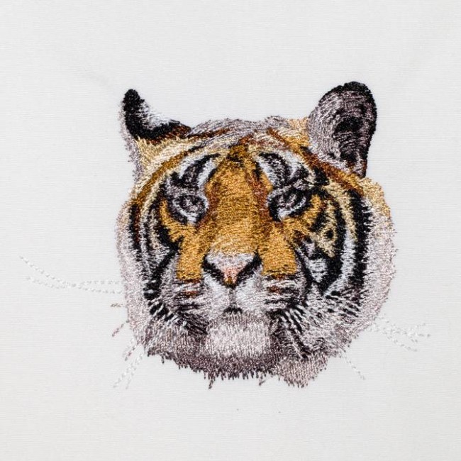 BFC1203 Large Reclining Tiger