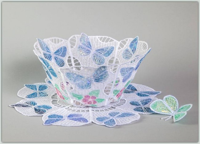 BFC1251 	Lace Applique Bowl and Doily