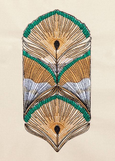 BFC1267 Sophisticated Feathers Handbag & Designs