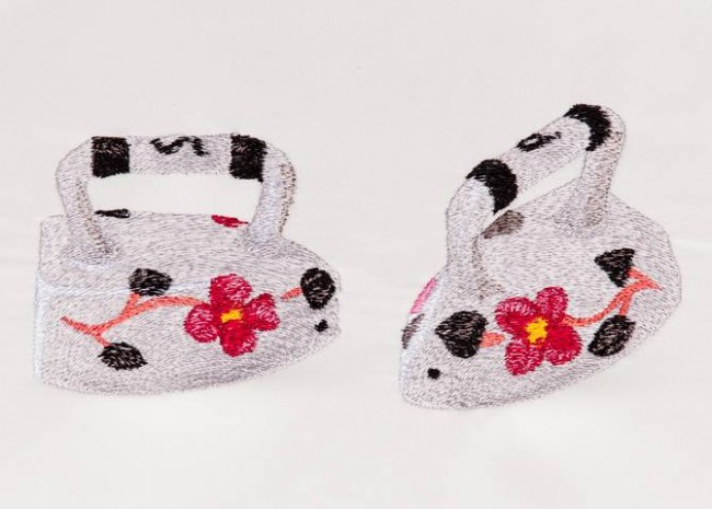 BFC1296 Salt and Pepper Shakers