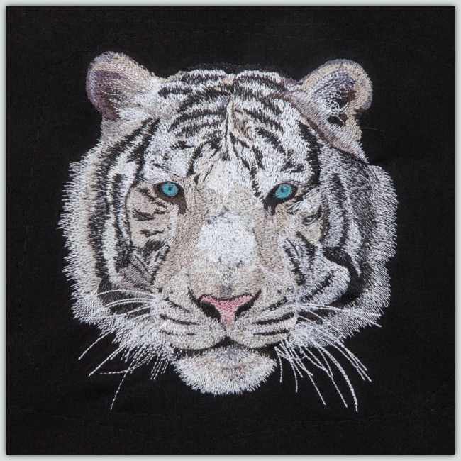 BFC1327 Large White Tiger Purse or Picture