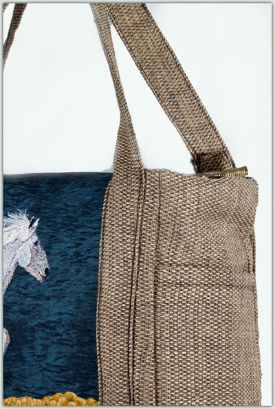 BFC1337 Galloping in the Wind Handbag