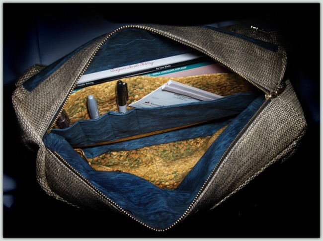 BFC1337 Galloping in the Wind Handbag