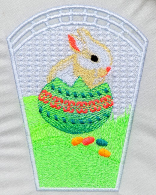 BFC1349 FSL Easter Bowl and Doily