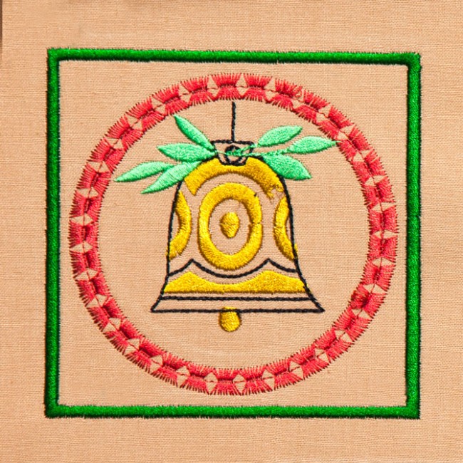 BFC1414 QIH Crazy Patch Christmas Tree