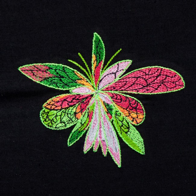 BFC1441 Fractilicious Flowers