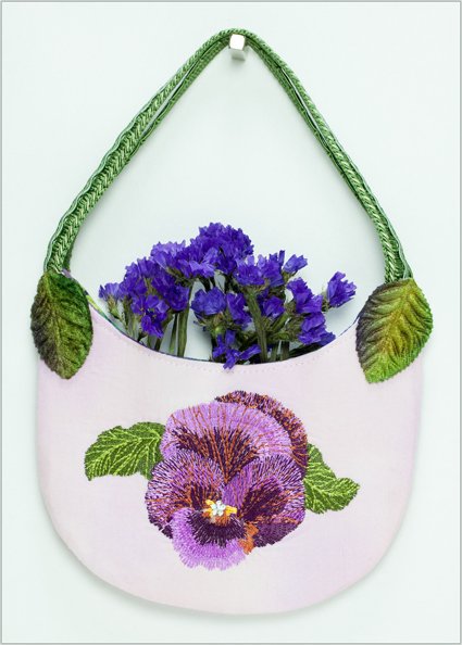 BFC1462 Wall or Desk Handbags