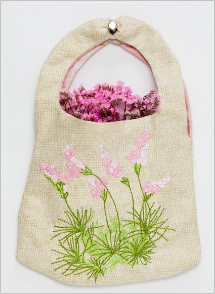 BFC1462 Wall or Desk Handbags