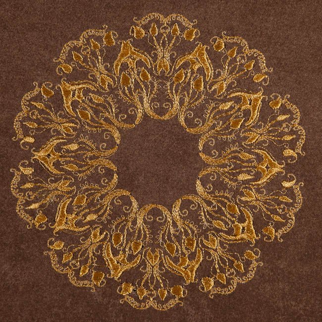 BFC1583 Golden Quilt circles