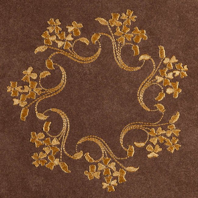 BFC1583 Golden Quilt circles