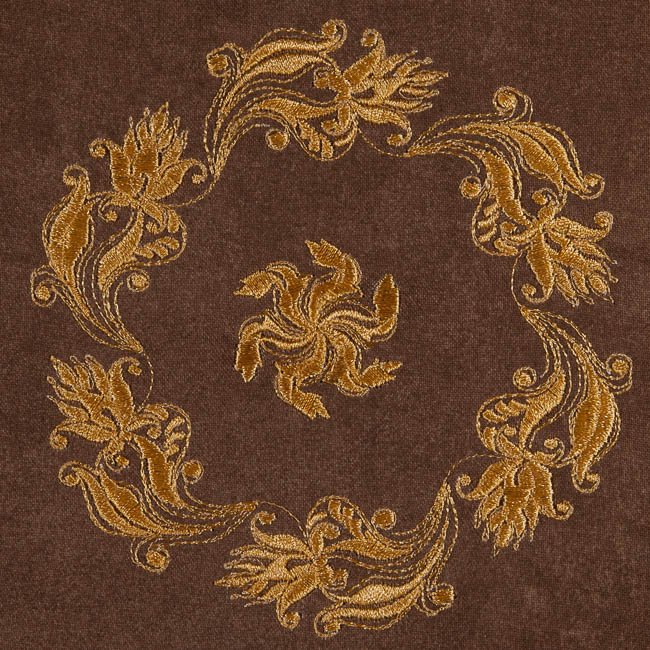 BFC1583 Golden Quilt circles