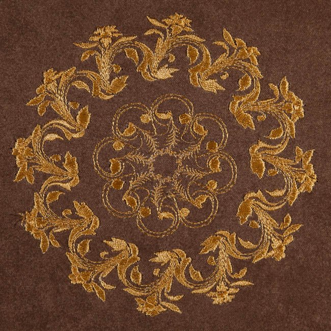BFC1583 Golden Quilt circles