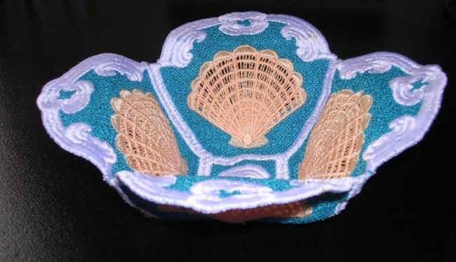 BFC0177  Lace Bowls - Seashell