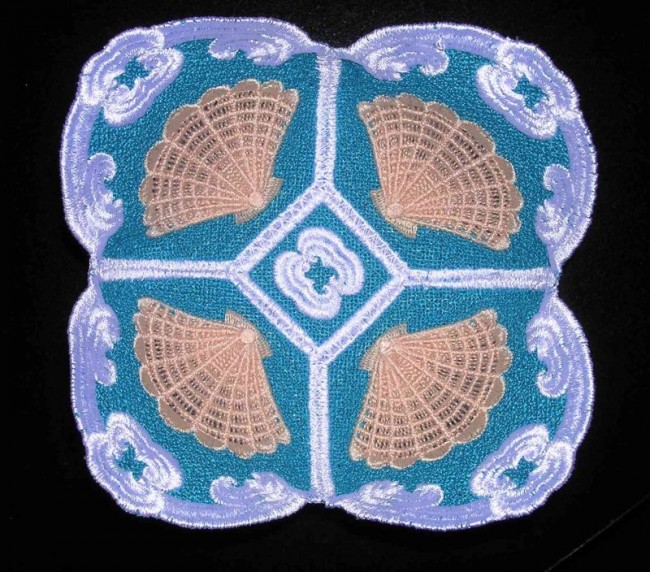 BFC0177  Lace Bowls - Seashell