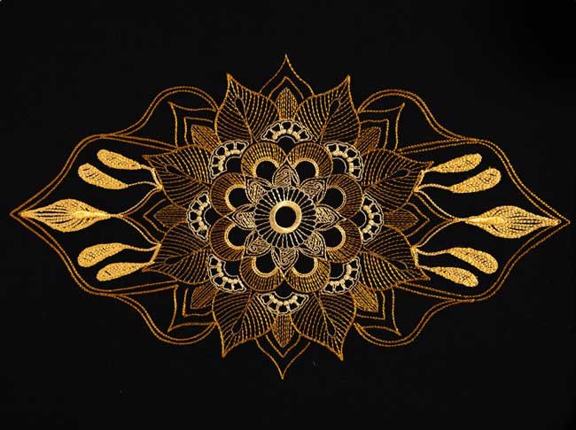 BFC1913 Large Golden Mandala Quilt Blocks