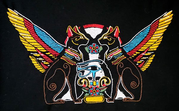 BFC2083 Large Egyptian Cats on Black