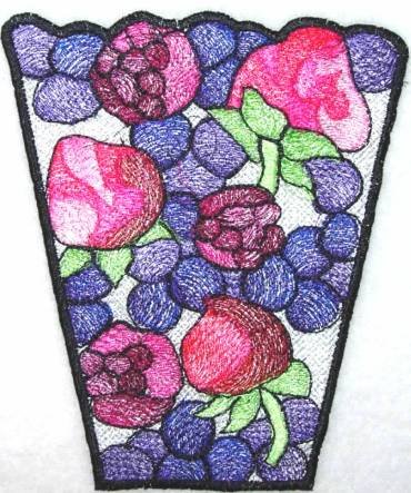 BFC0270 Lace Bowl and Doily Berries