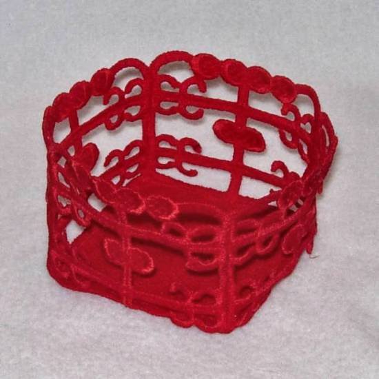 BFC0313 Magical Lace Bowl & Doily
