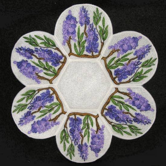 BFC0318   Lace Bowl & Doily  Wisteria